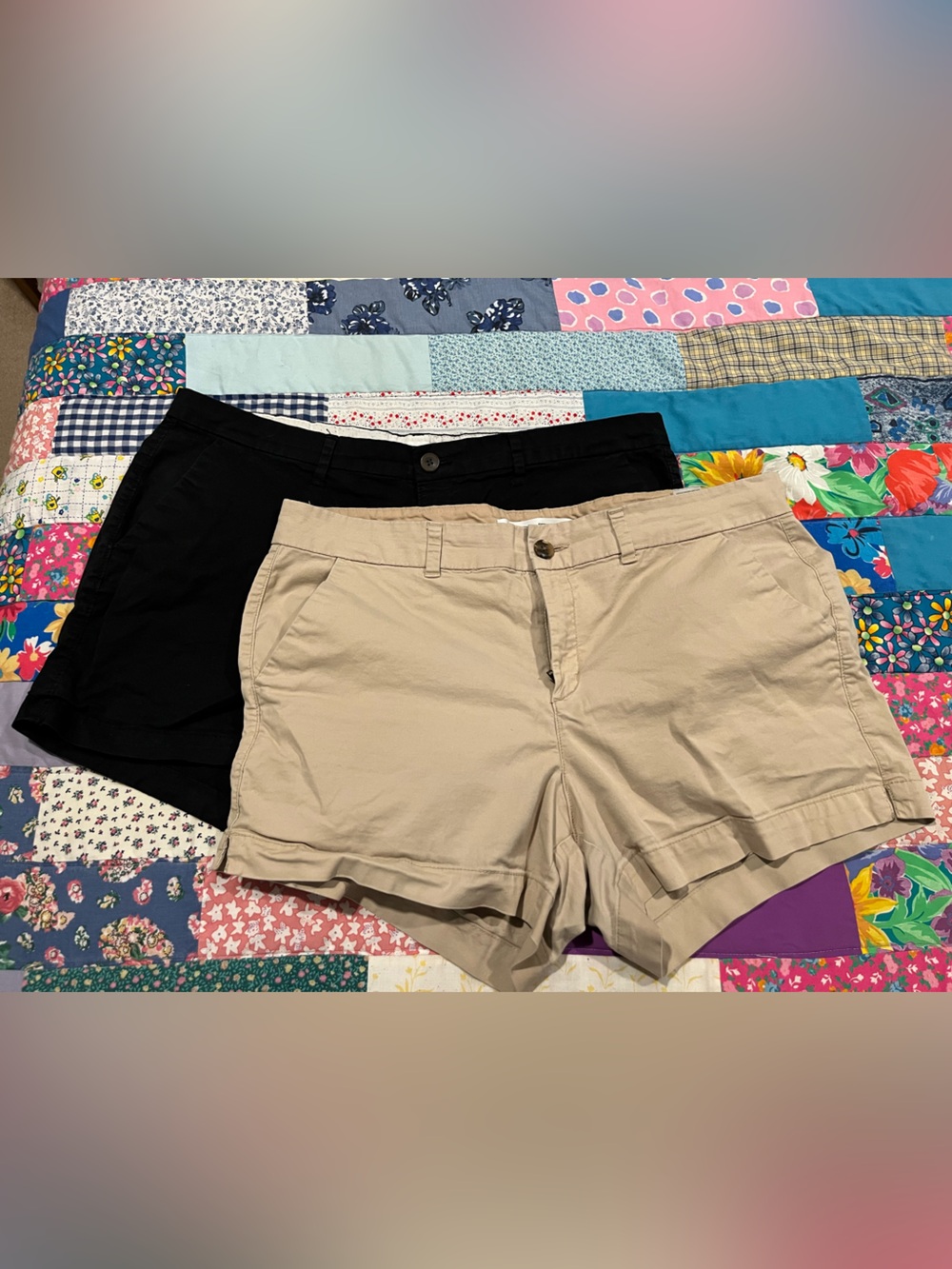 2 pairs of shorts